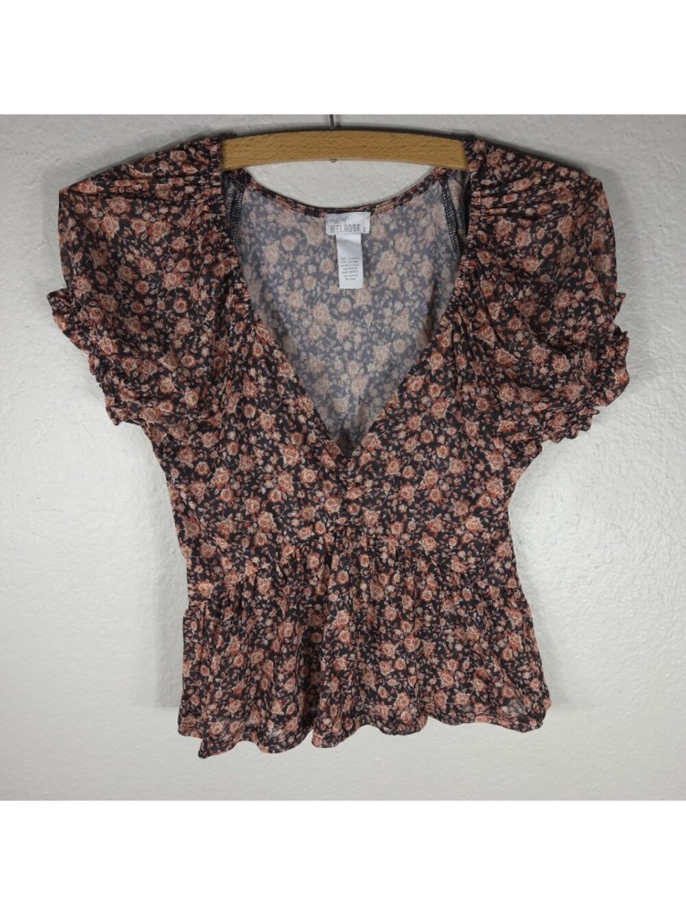 West Of Melrose Top Blouse Short Sleeve Floral Women’s Size S Black V-Neck
